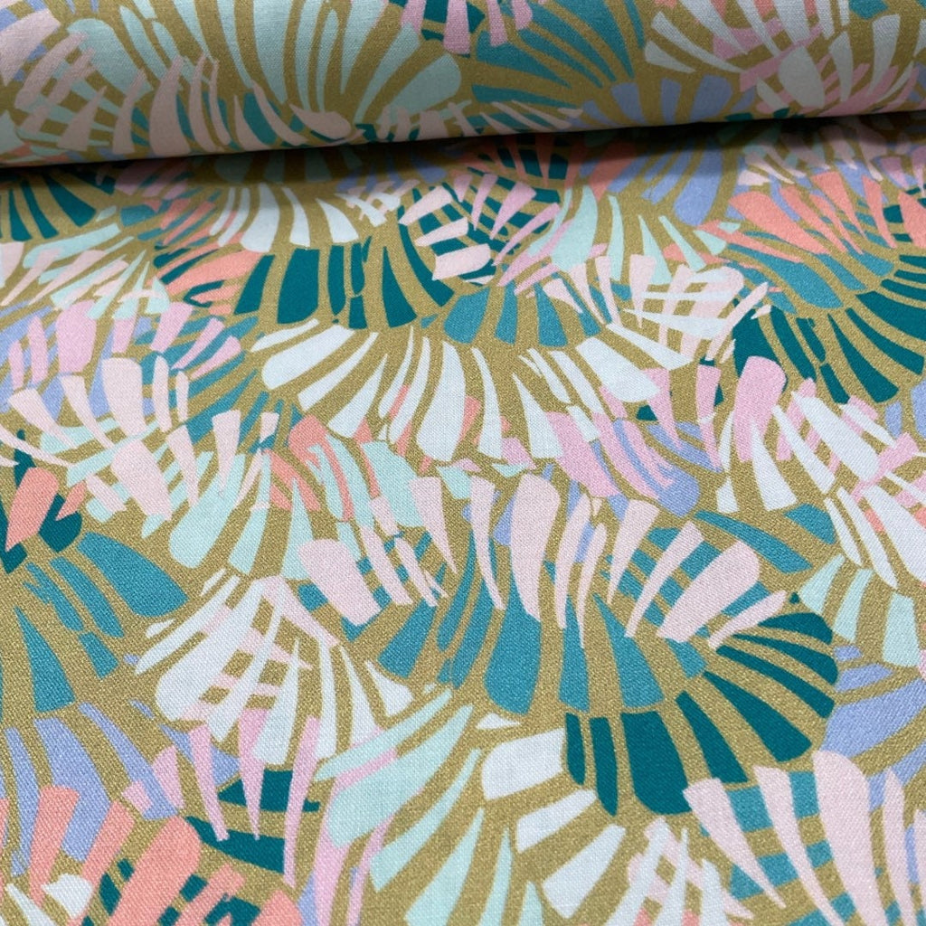 Shells Meadow| From Robert Kaufman | Wishwell | Quilting cotton | Fabric by the yard or half